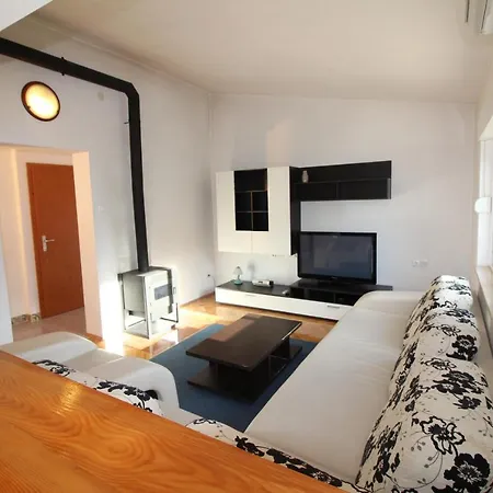 Apartman Centre Free Parking 1&2 Floor